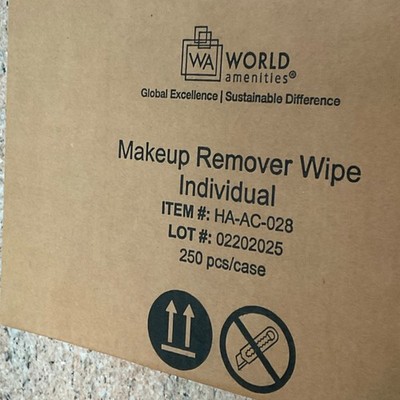 World Amenities Makeup Remover Wipes 250 pcs/case HA-AC-028