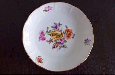 Herend Ungarn Porzellan Teller Ø10 cm handbemalt Blumen Goldrand Vintage