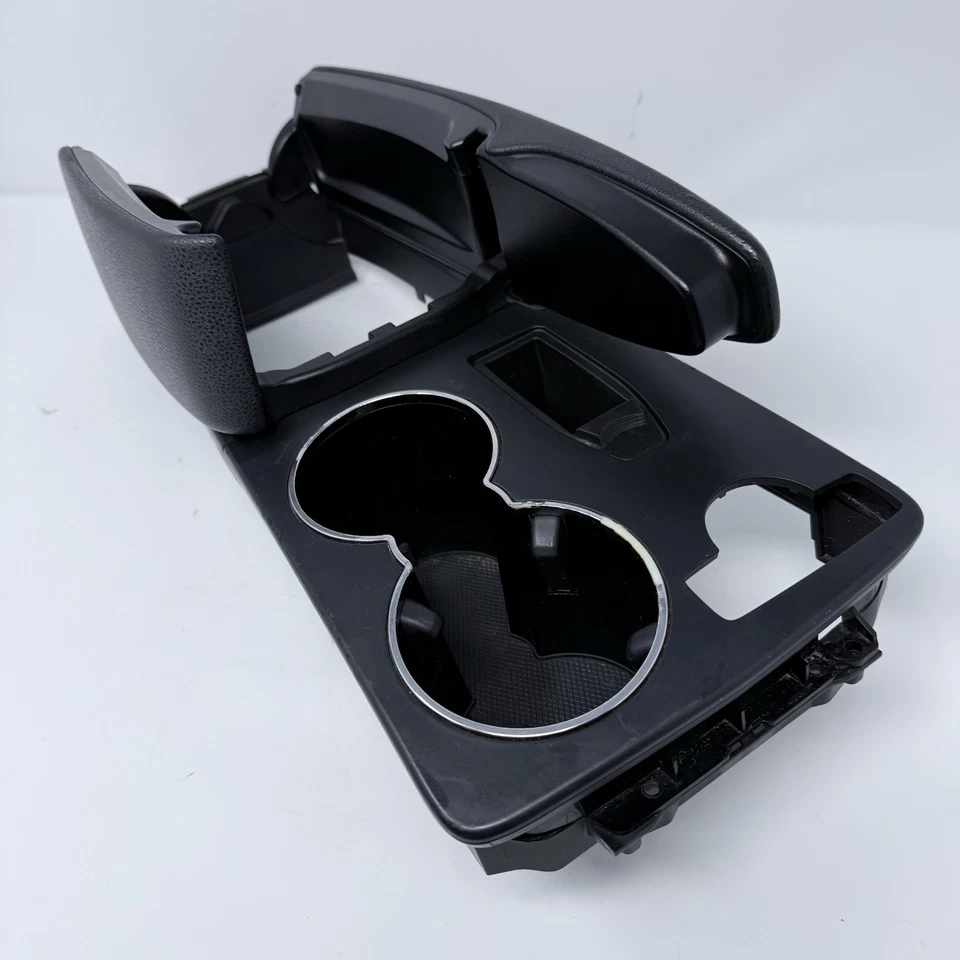 Оригинальная центральная консоль подлокотник подлокотник подстаканник держатель для Mercedes C250 C300 C350 08–14 годов выпуска - Изображение 2 из 4