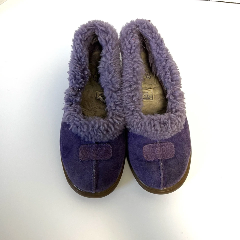 Zapatillas UGG Rylan Púrpura Gamuza Estilo Piel de Oveja Mujer Talla 7 Forradas Piel de Oveja Foto 3 de 4