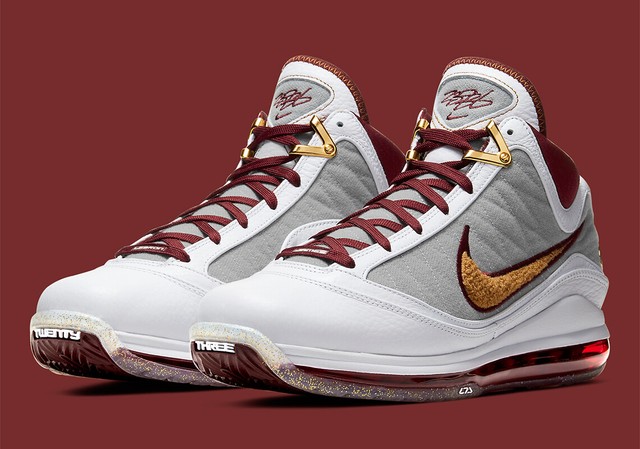 Size 14 - Nike LeBron 7 Media Day 