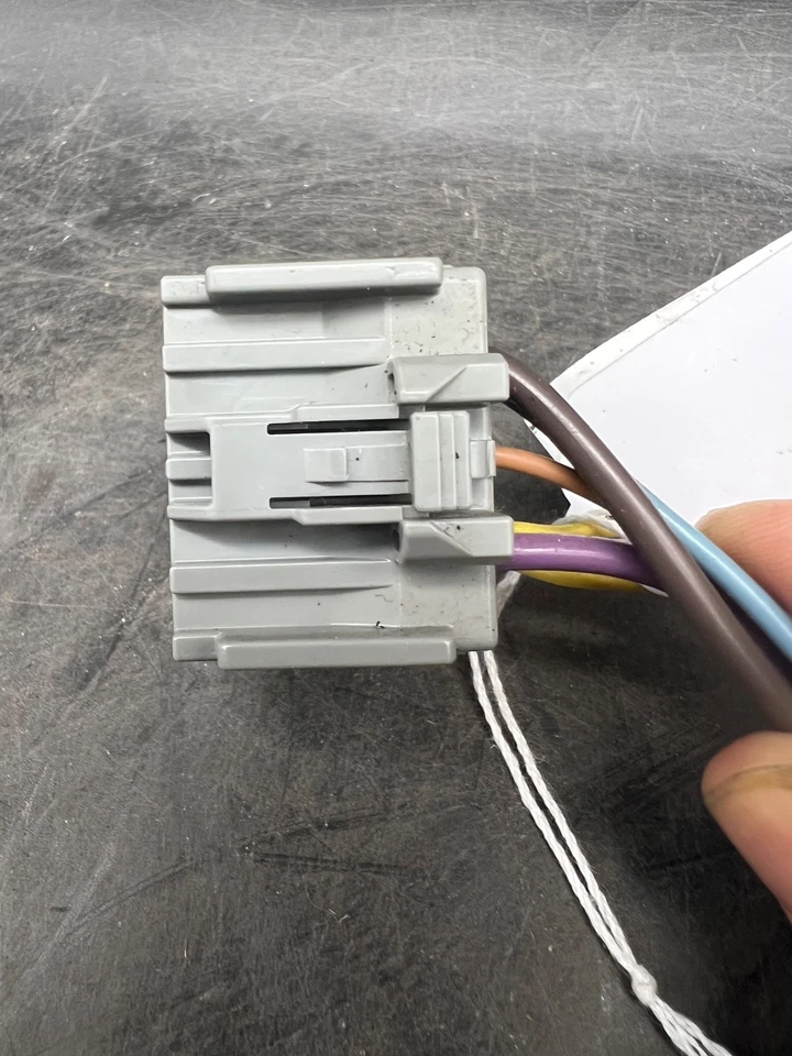 Arnés de cables coleta unidad módulo de control climático Saturn Vue 2006-2007 OEM Foto 3 de 4