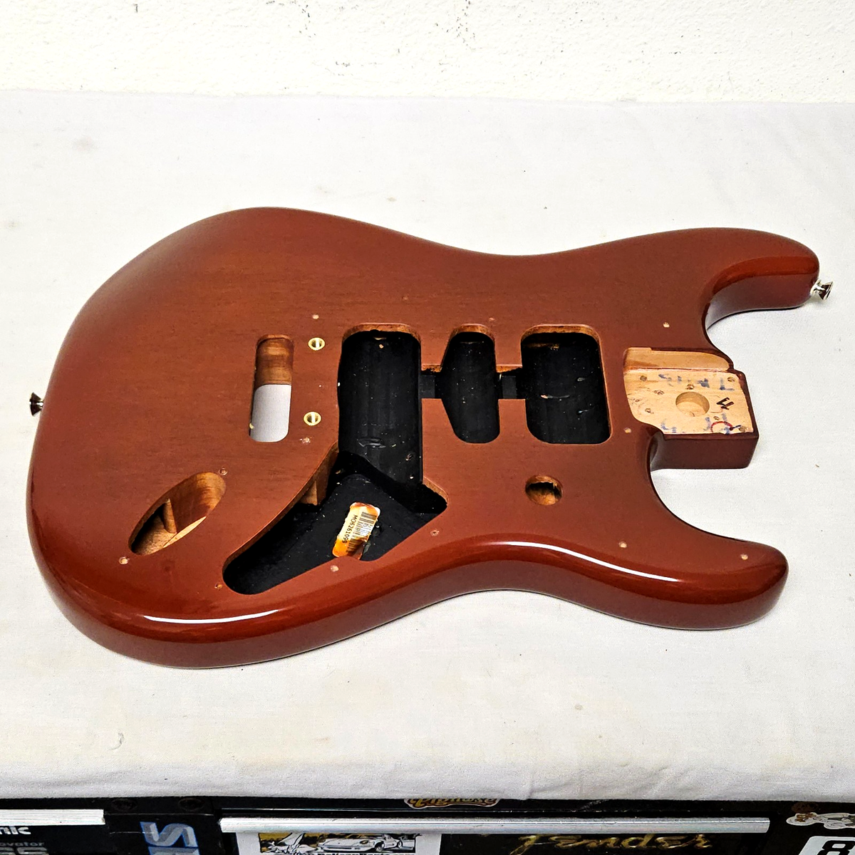 stratocaster ボディ Fender Player Series II Strat Body Chambered Mahogany Mocha