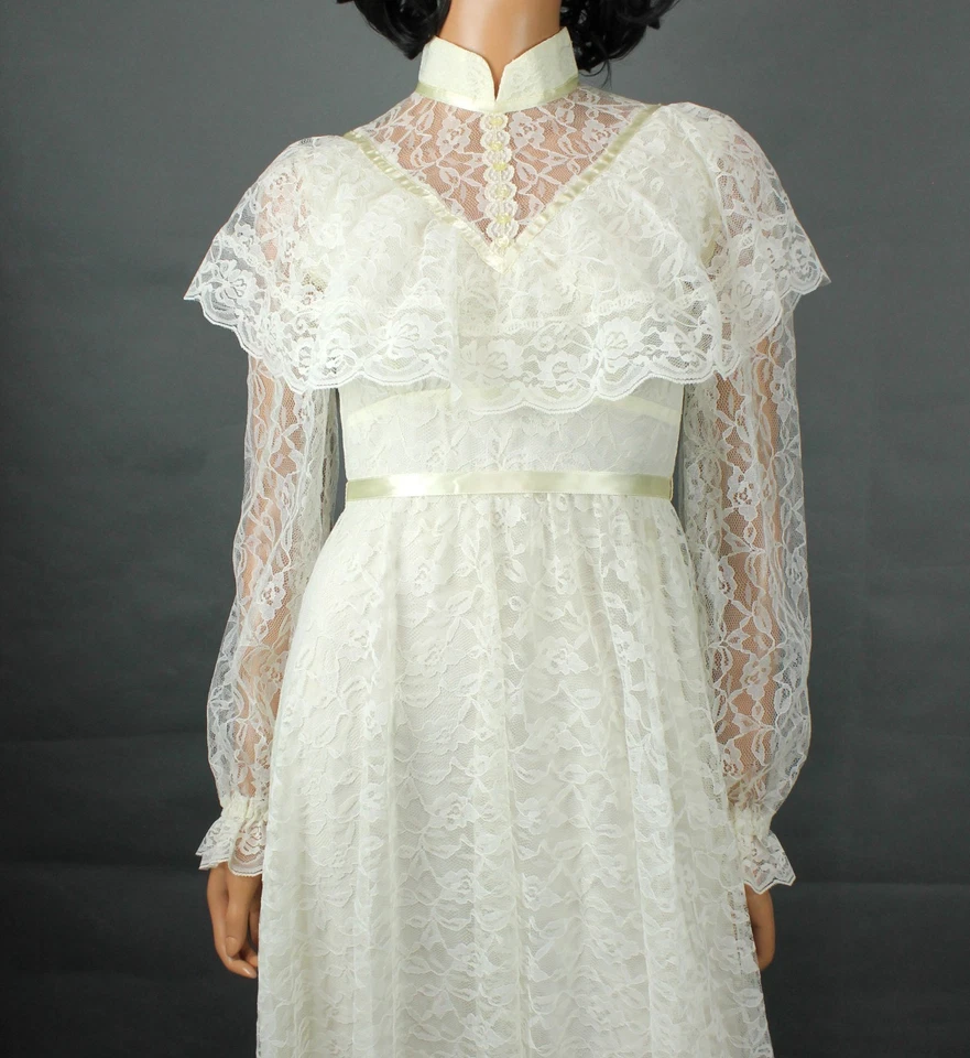 Vestido de novia hippie XS vintage años 70 cuello alto marfil blanco roto encaje capa vestido Foto 3 de 4