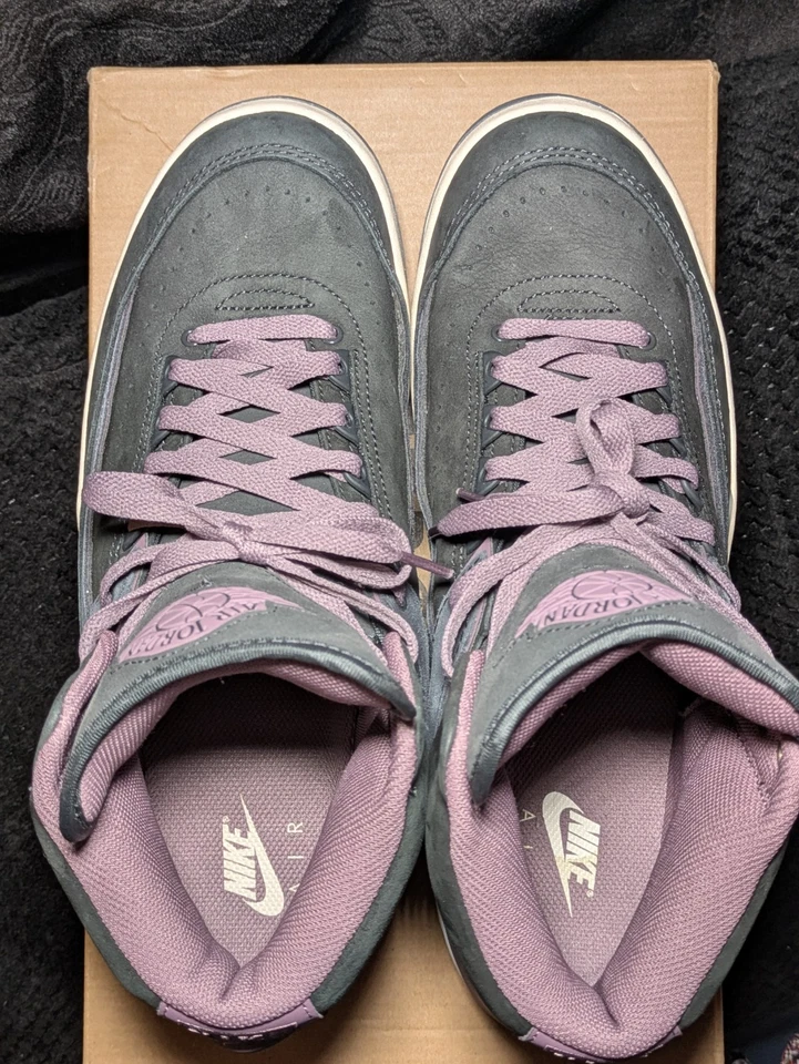 New Nike Air Jordan 2 Retro Grey Purple Basketball Shoes 12 women’s 10.5 men’s - Image 3 of 4
