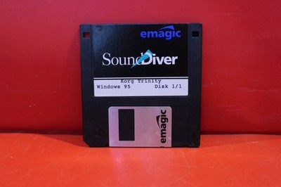 USED KORG emagic SoundDiver Korg Trinity Windows 95 Disk 1/1  DTC021 260122