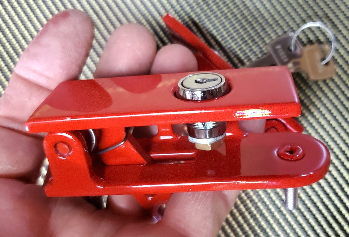 F40 Ferrari Door Handles Exterior w/ keys. Great Shape.