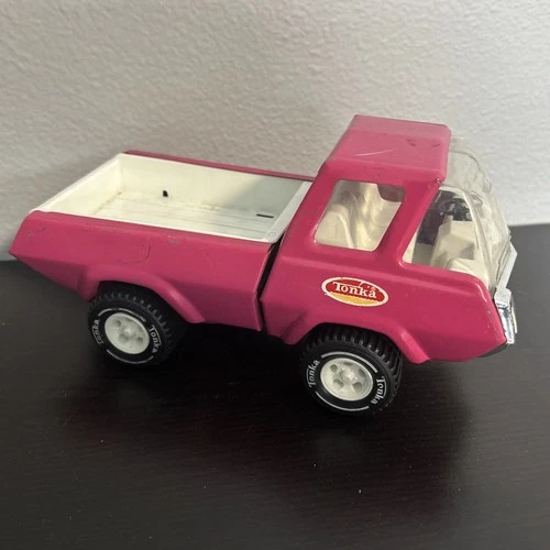Tonka Stables Pink Pickup Truck: Vintage 1970's: Pressed Steel Great Condition