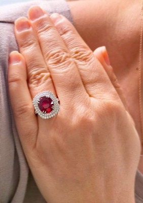 RUBIN UND CVD DIAMANTEN VERLOBUNGSRING DEKO DOUBLE HALO 14K WEISSGOLD OVAL 4,70