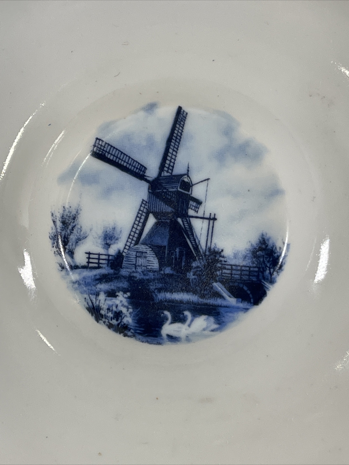 Vintage 6.75" DELFT Blue/White Floral Cigar Ashtray Made In Holland
