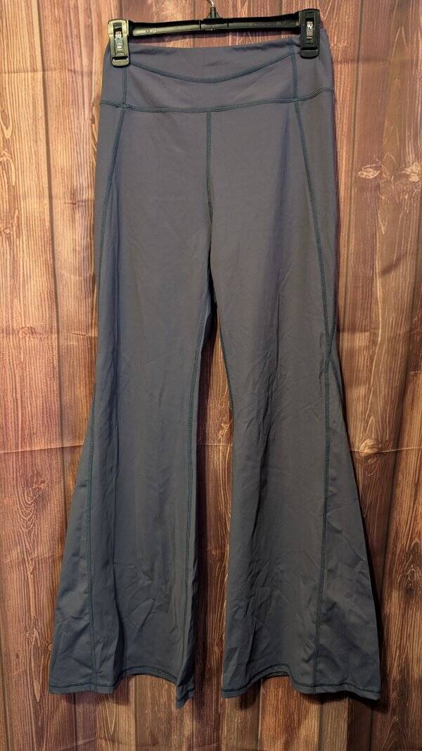Halara Super Flare Leggings Size 10 New With Tags