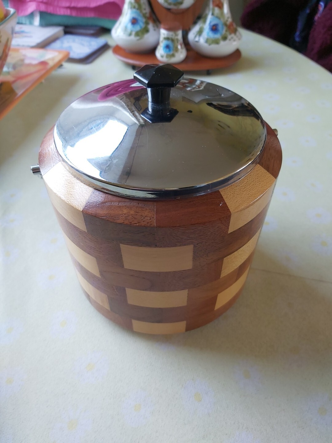 Bild 1 von 6
