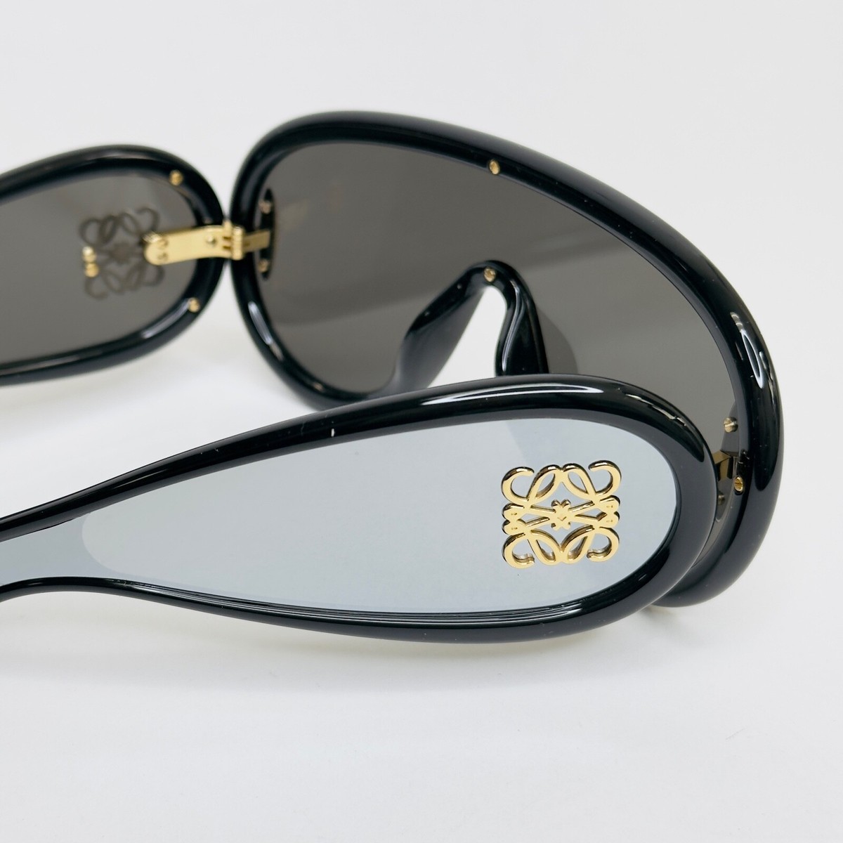 LOEWE ANAGRAM PAULA IBIZA Aviator Mask LW40108I Black Silver 40108