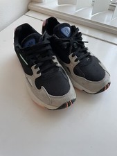 adidas Original Falcon / Women Sz 7