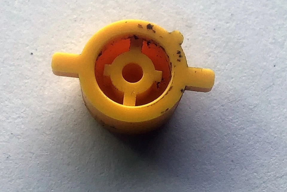 Original YELLOW Button For Nintendo SNES SUPER NES (PAL) CONTROLLER SNSP-005 - Image 2 of 2