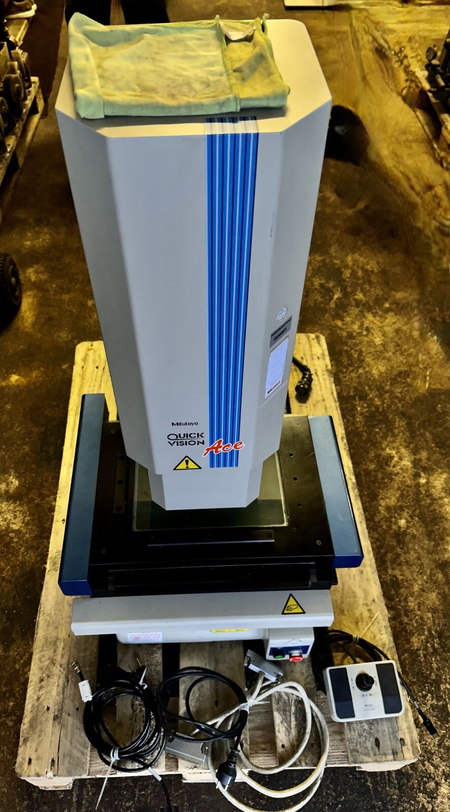 Mitutoyo Quick Vision Ace Bildverarbeitungsmessgerät 