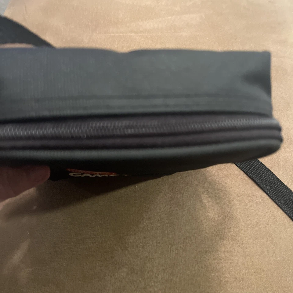 Винтажная оригинальная черная сумка для переноски Nintendo Game Boy Gameboy с ремнем - Изображение 3 из 4