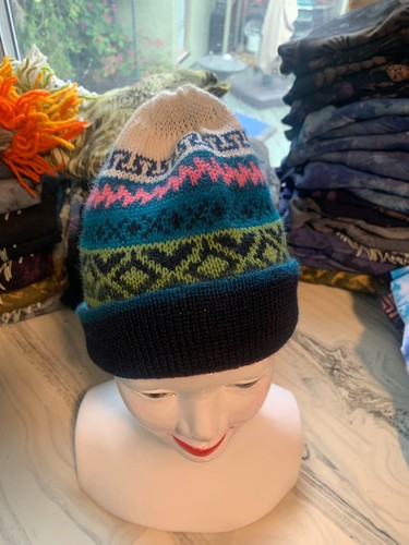 Gorros para mujer 100 % alpaca peruana pura - Imagen 7 de 16