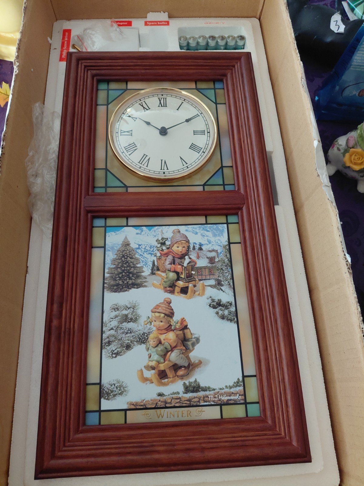 Danbury Mint M J Hummel Tiffany Stained Glass Four Seasons Wall Clock NIB NO COA
