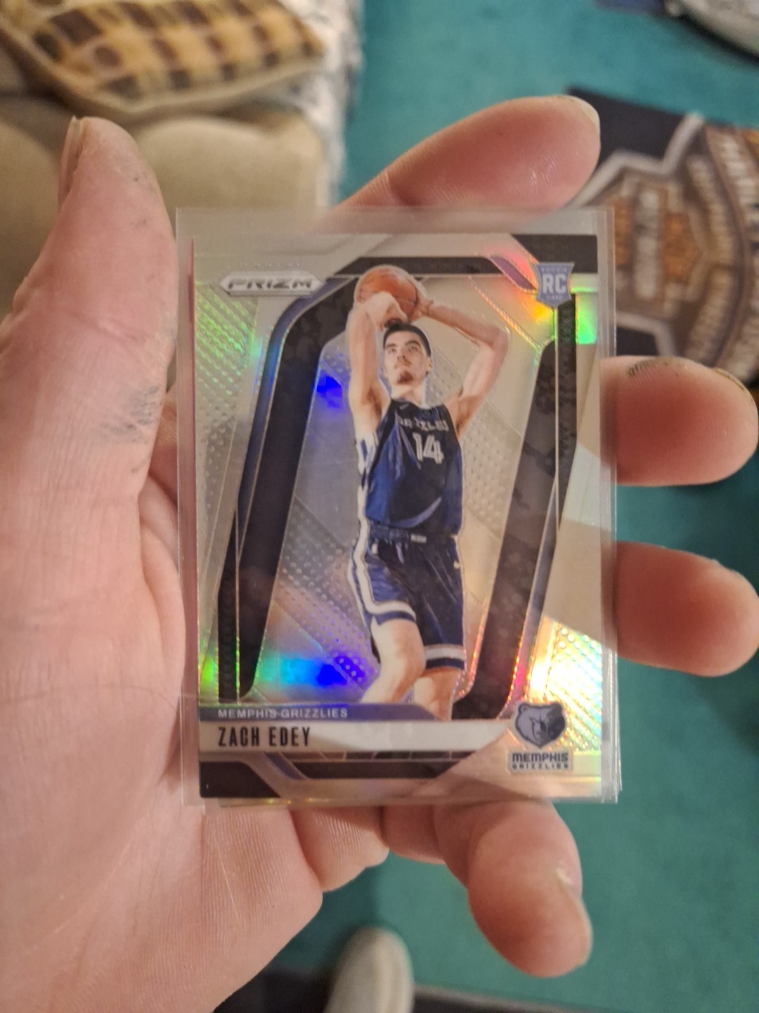 2024-25 Panini Prizm - Zach Edey #249 Silver Prizm (RC)