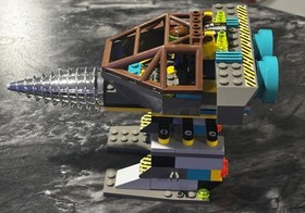 LEGO Rock Raiders: The Granite Grinder (4940) - COMPLETE/w-box.   No Manual.