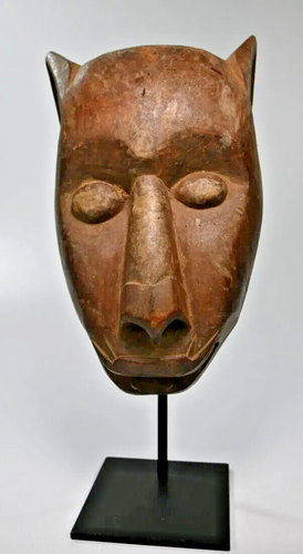 Old Feline Mask from Nepal - Picture 2 of 8