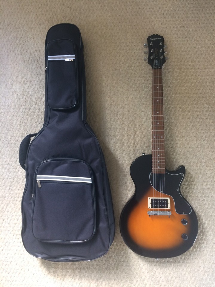 Epiphone by Gibson Les Paul Junior Electric Guitar in vintage sunburst