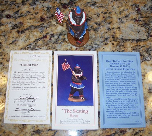 Hamilton Collection Ringling Bros. Barnum Bailey Circus, Skating Bear Figurine - Picture 6 of 7