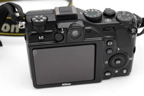 Nikon COOLPIX P7000 10.1 MP Digital Camera Black - Bild 4 von 5
