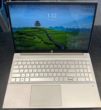 HP Pavilion Laptop  15-eg0xxx 512GB SSD 8GB RAM 2.40GHZ  i5-1135G7 Touch Screen
