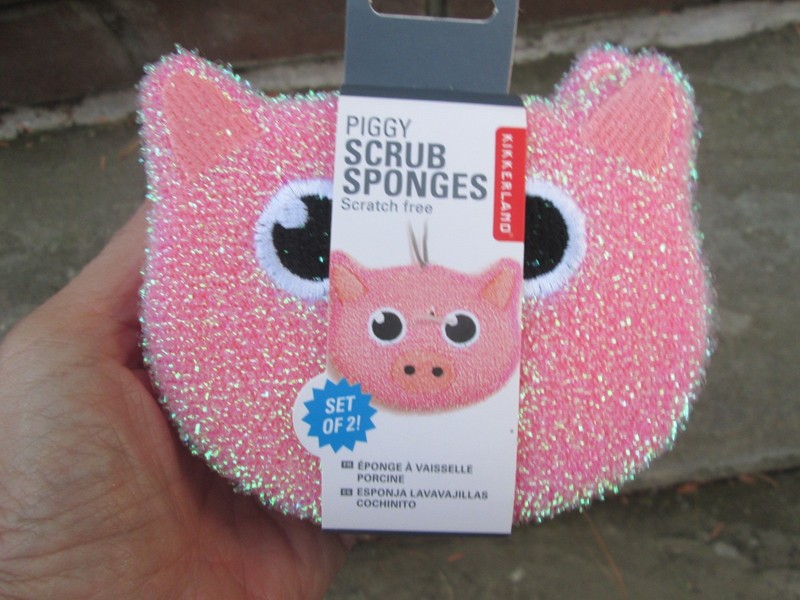 COUNTRY PINK PIG HOG FARM FACE SCRUB SPONGE 2PC SPARKLE EMBROIDERED NO SCRATCH