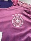 Bild 8 von 16