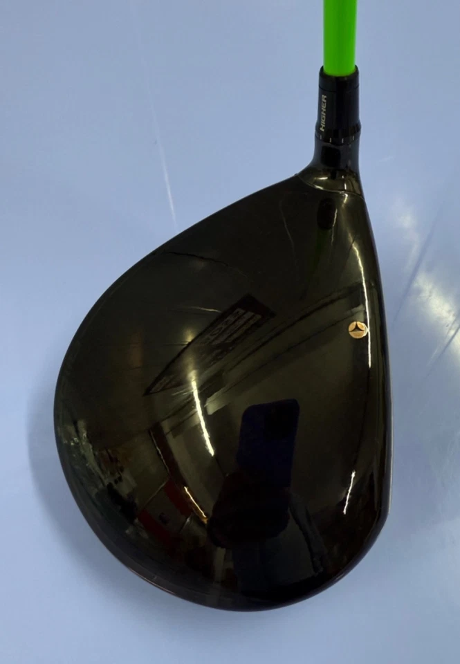 TAYLORMADE LIMITED EDITION Qi10 LS 9 DEG DRIVER TOUR SHAFT ATTAS 4U 6X RRP £849 - Image 2 of 4