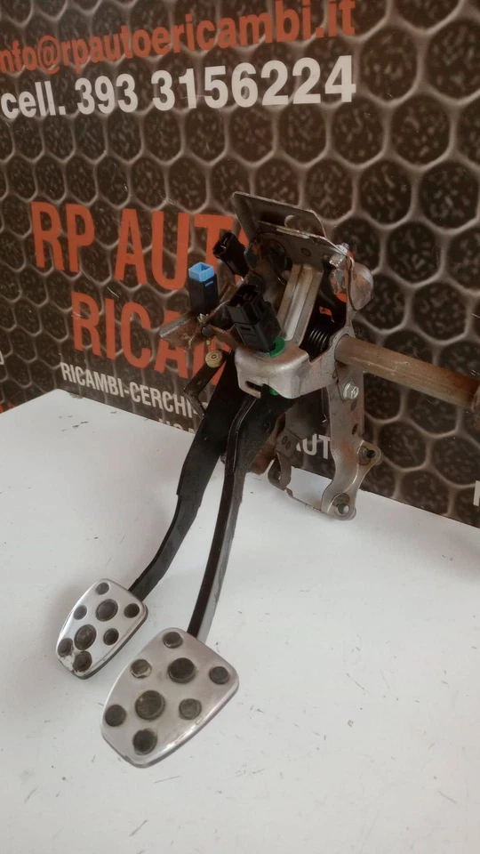 SUBARU Brz Coupe (12>) Pedal-Board Bremse + Kupplung Für Foto 3 de 4