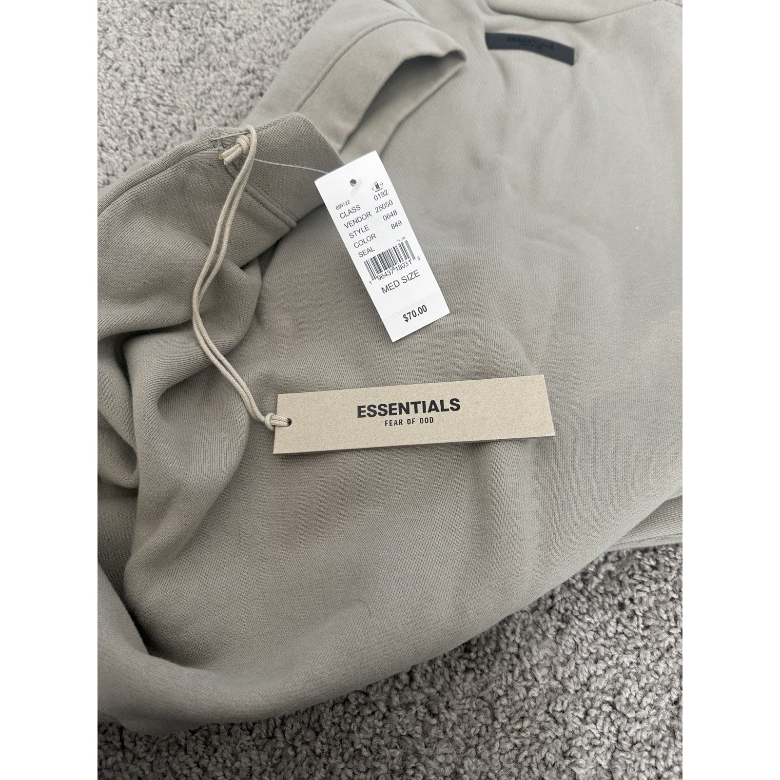 FEAR OF GOD ESSENTIALS Women Tan Sleeveless V Neck Sweatshirt Vest Top Sz Medium thumbnail 12