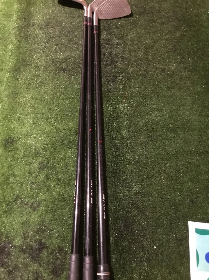 Juego de dos hierros cuadrados Rave de gran tamaño 8-9-PW varillas de grafito para personas mayores Foto 4 de 4