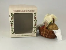 Roman Inc. 1999 Housewarming Wishes Picnic Basket Ornament 88980 NEW
