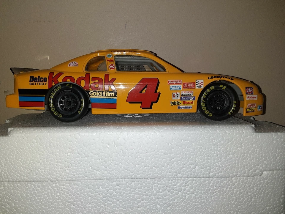 Revell Collection #4 Sterling Marlin 1996 Monte Carlo - Image 2 of 4