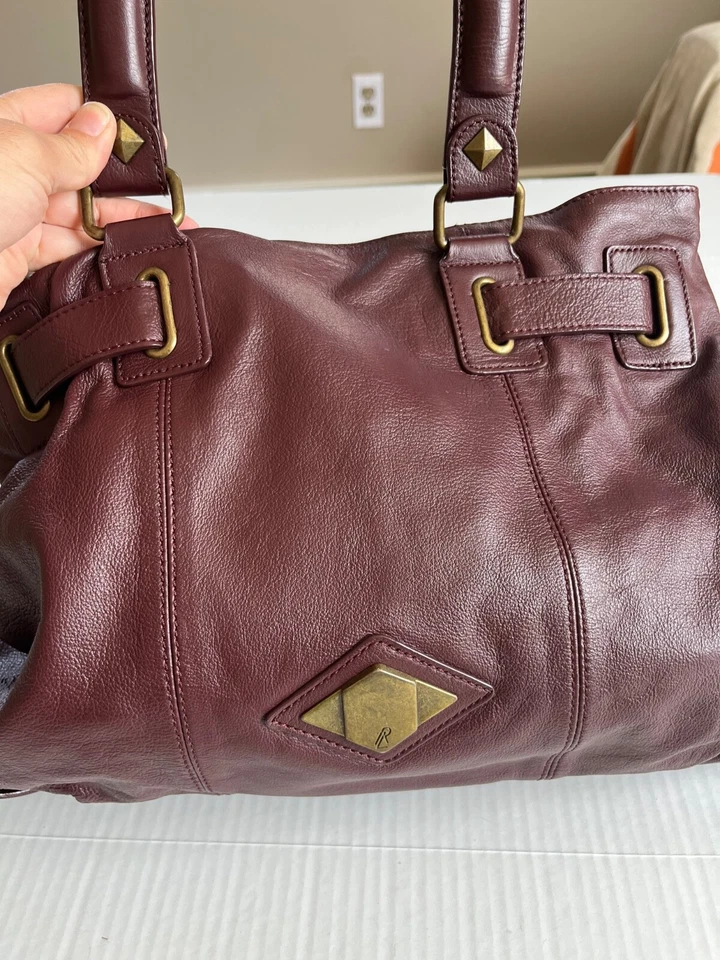 Bolso de Mano Rachel Zoe Grande Color Vino Cuero Doble Asas Correas para el Hombro Foto 4 de 4