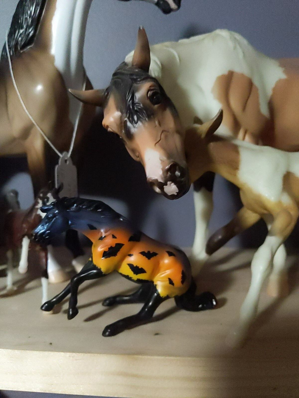 Breyer mini Bats in the Belfry Spooky Surprise Blind Bag Reiner Diesel