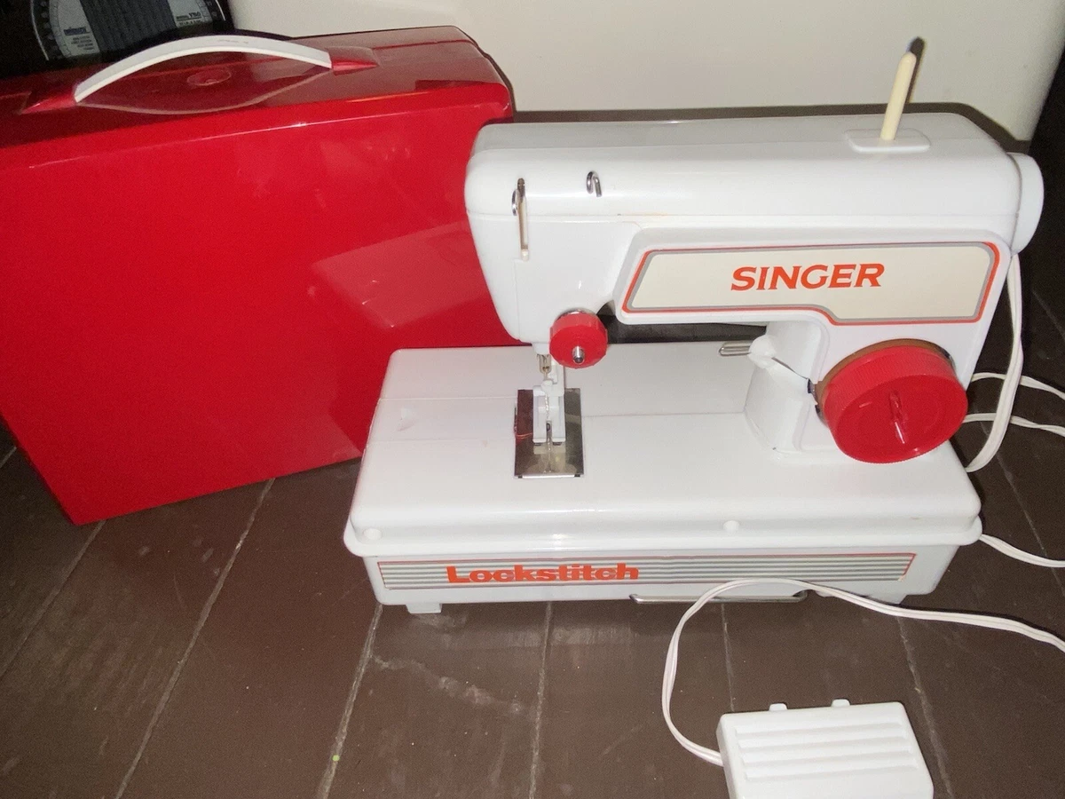 Singer Lockstitch Family Sewing Machine