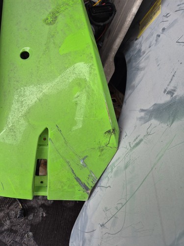 Lamborghini Huracan Rear Bumper Complete - Picture 6 of 6