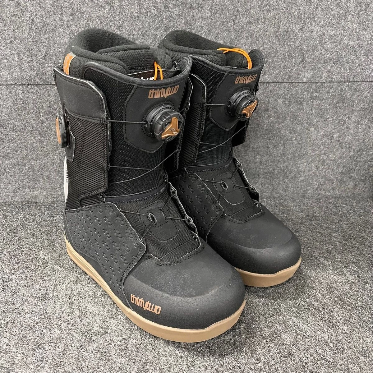 THIRTYTWO Lashed Double BOA Snowboard Boots Men's Size US 9 Black