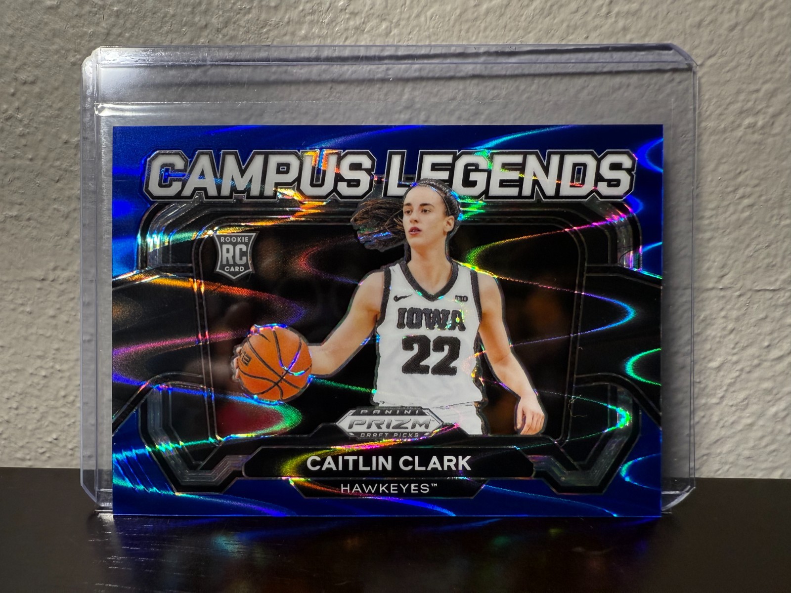 2024 Panini Prizm Draft Picks Caitlin Clark RC Campus Legends Blue Seismic #/149