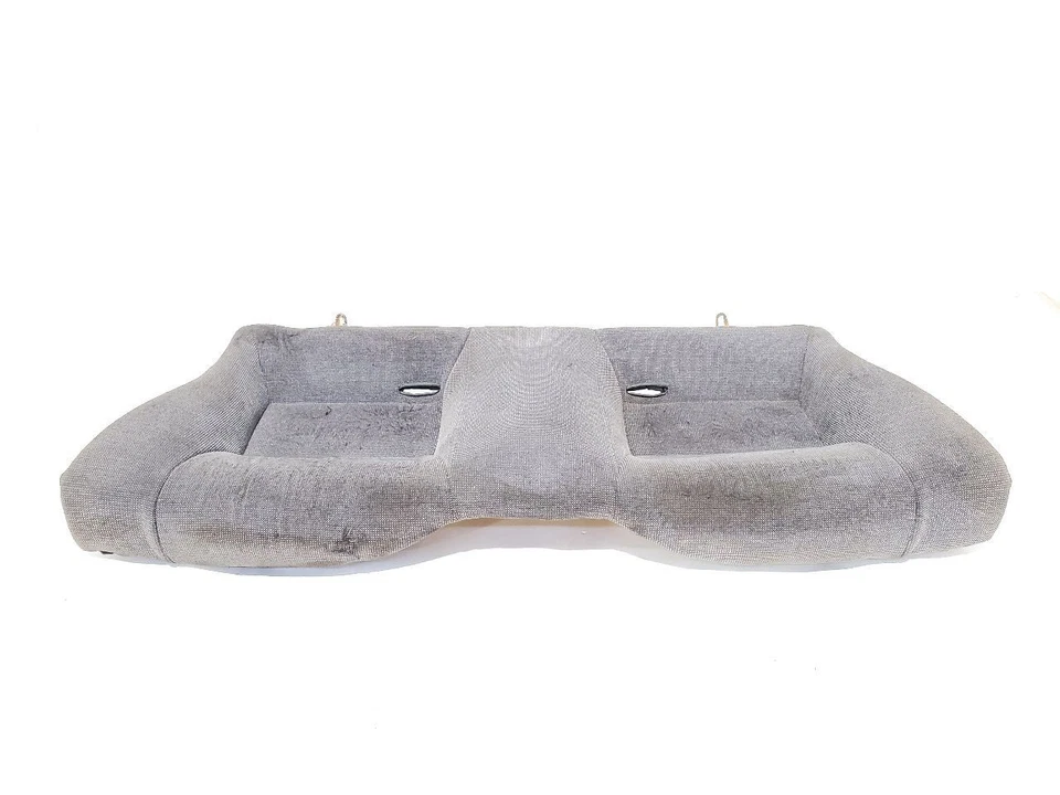 Nissan 240SX 1993 OEM asiento trasero completo con alfombra Foto 3 de 4