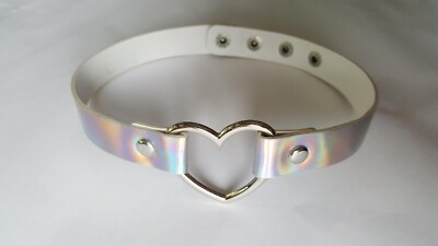 Holografischer Choker mit Herz Rave Techno Kunstleder vegan Festival kinky