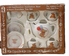 1989 Smithsonian Institution Bear 9 Piece Porcelain Tea Set In Box