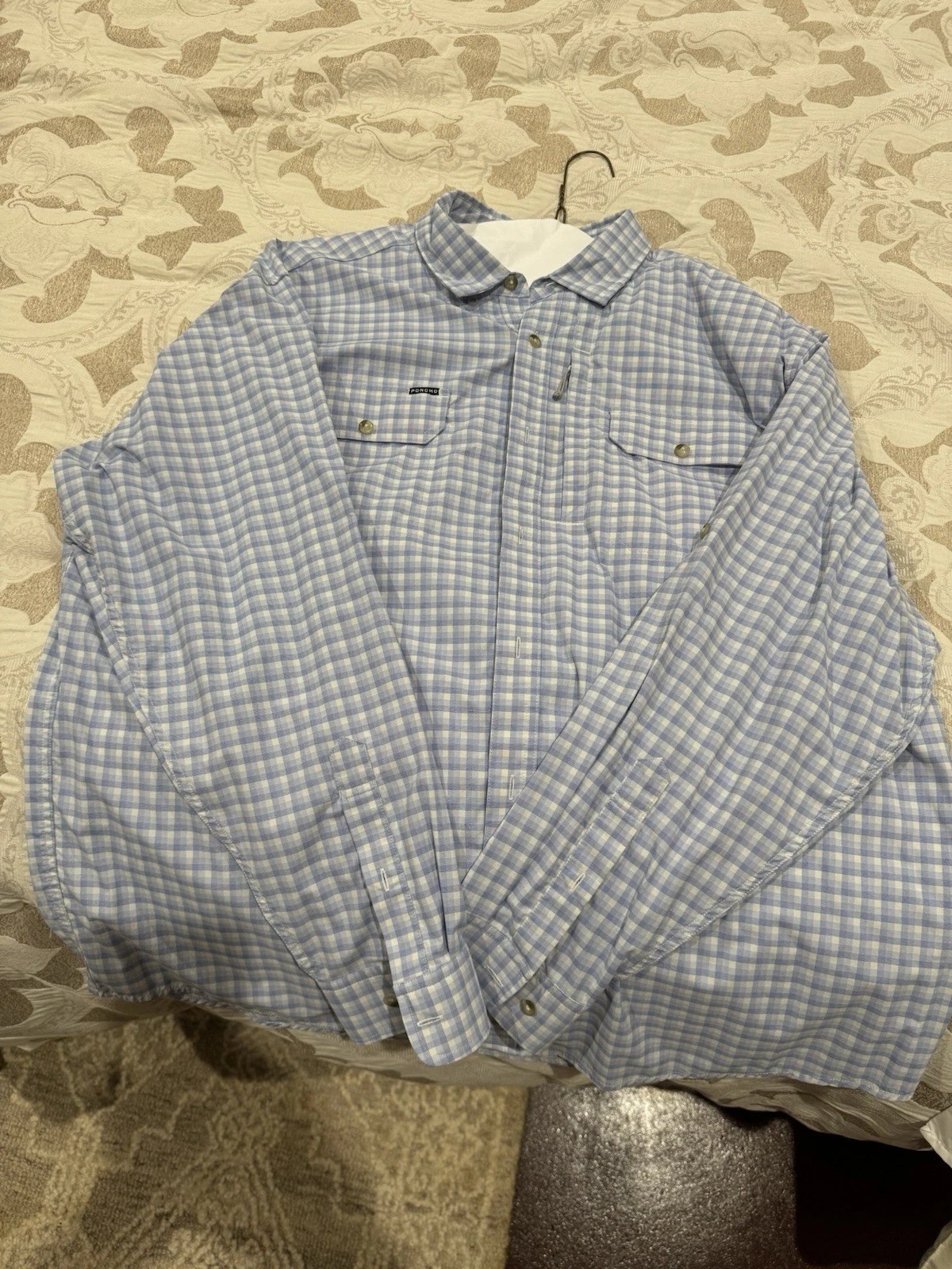 PONCHO Shirt Mens XL White Blue Plaid Magnetic Pockets Button Up Long Sleeve