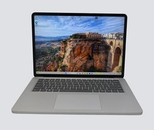 Microsoft Surface Laptop Studio i7-11370H 3.3...