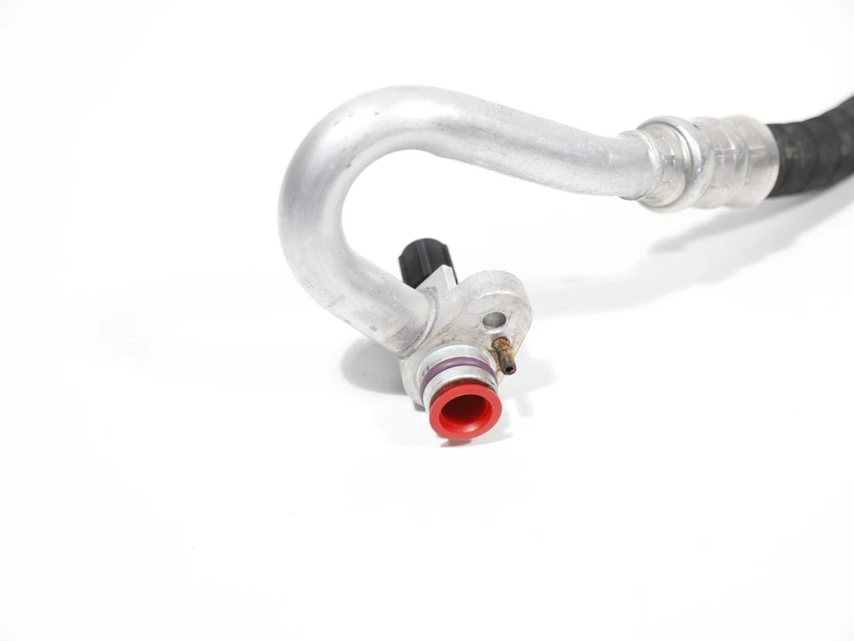 Tubo de manguera de succión superior de aire acondicionado para Audi A6/Quattro 2016-2018 OEM Foto 3 de 4